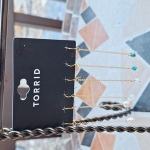 Torrid Linear Drop Gold and Pearlesque Earring Set